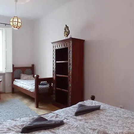 Bp Soho Grand Apartment